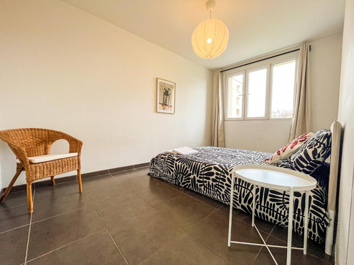 Suite Fanette Vénissieux 외부 사진